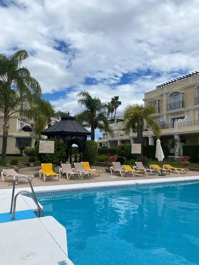 Aloha Gardens Apartment Marbella